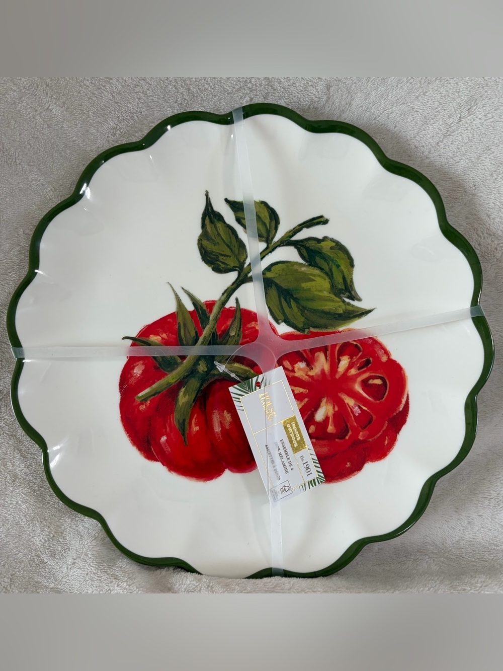 NWT House & Garden Tomatoes Melamine Scalloped Dinner Plates Set of 12